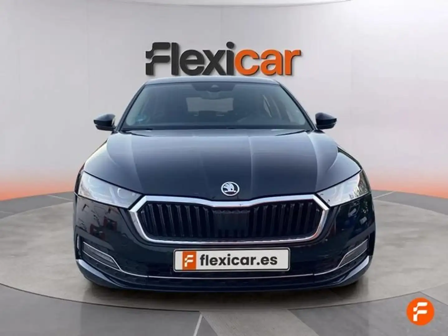 Skoda Octavia 2.0TDI Selection DSG 110kW Negro - 2
