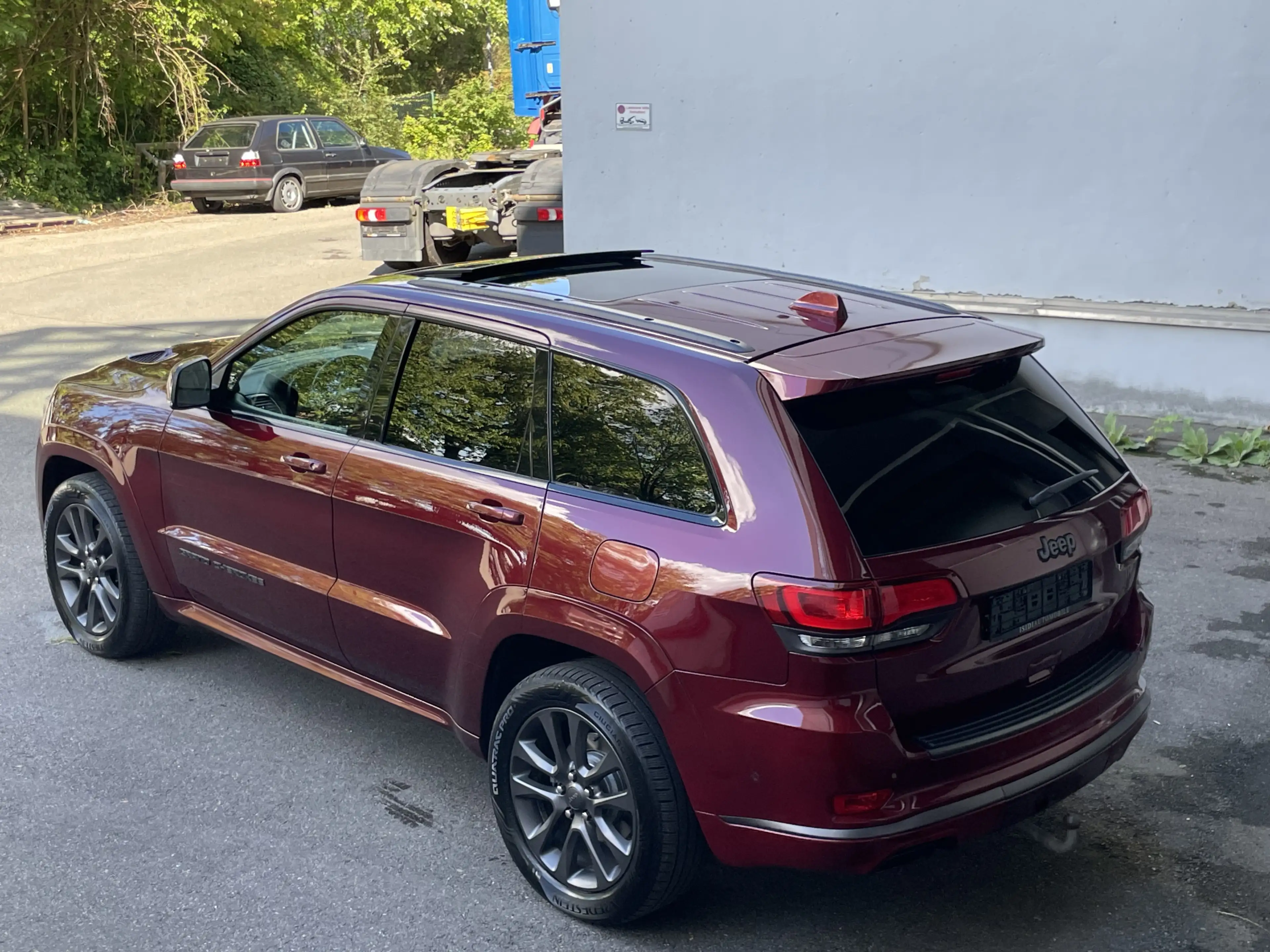 Jeep Grand Cherokee S-Limited Xenon ACC Pano RüKamera — photo 4