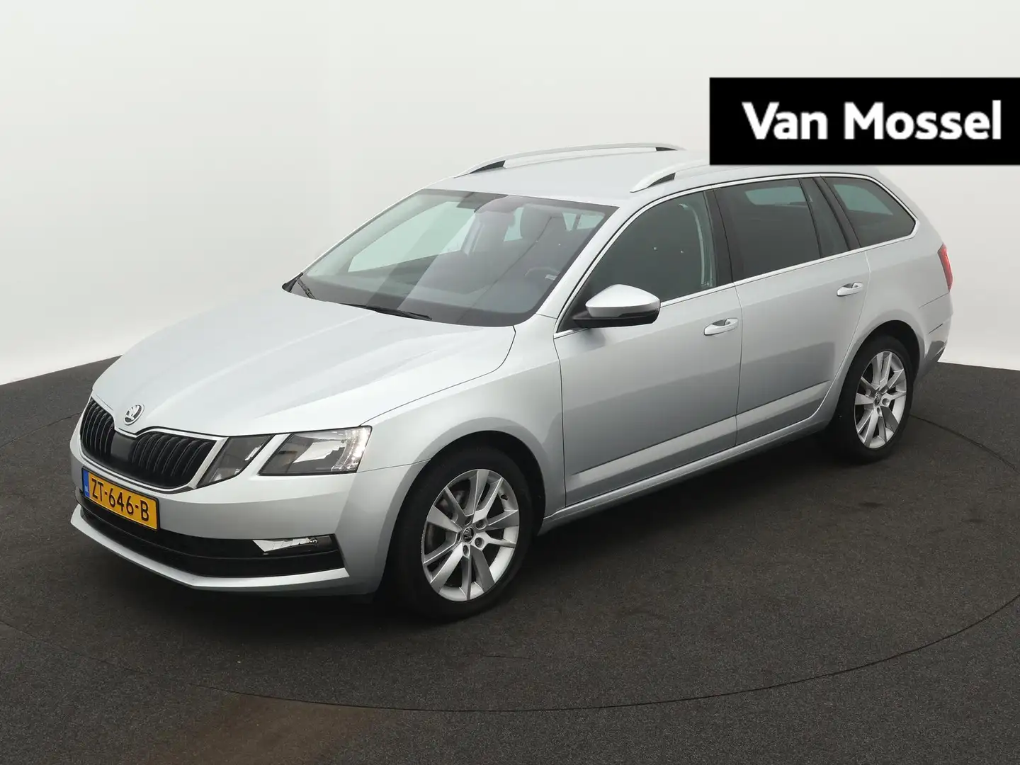 Skoda Octavia Combi 1.0 TSI Greentech Clever Edition | CLIMATE C Grijs - 1