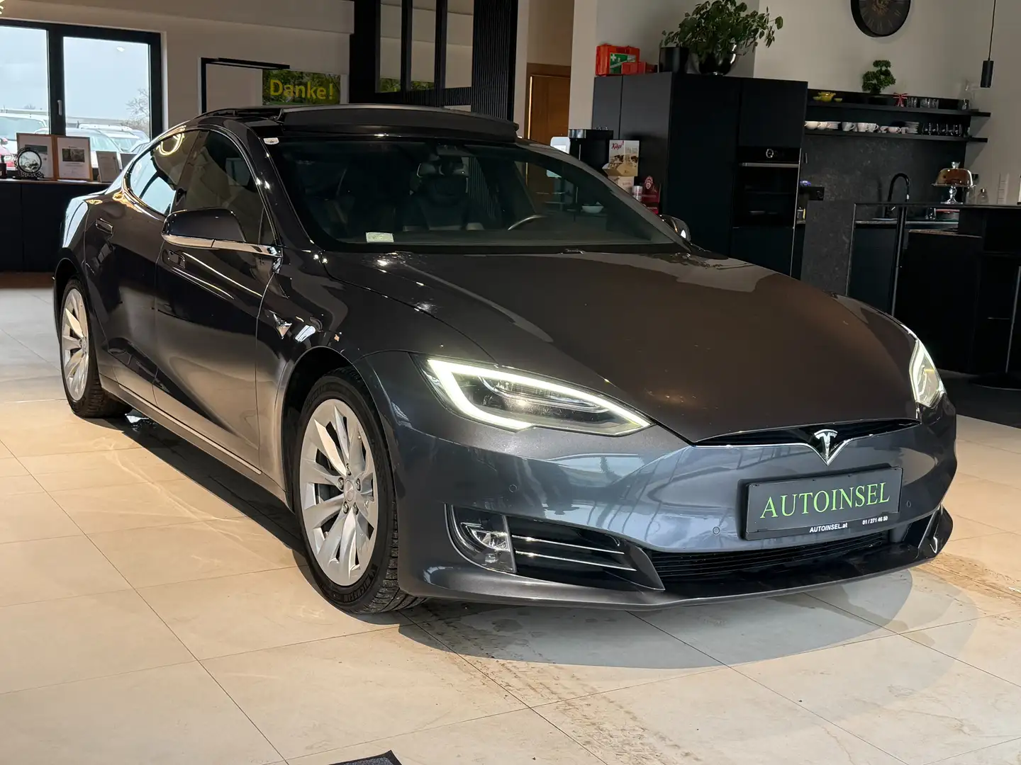 Tesla Model S Model S 75kWh Panorama+360 Kamera Grau - 2