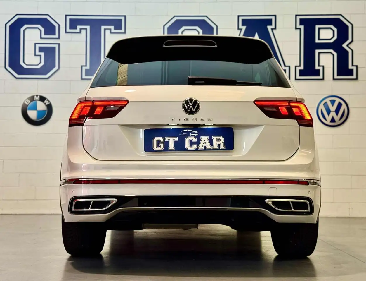 Volkswagen Tiguan 2.0 TDI 150 CV SCR DSG R-Line* TUTTA TAGLIANDATA.. 10