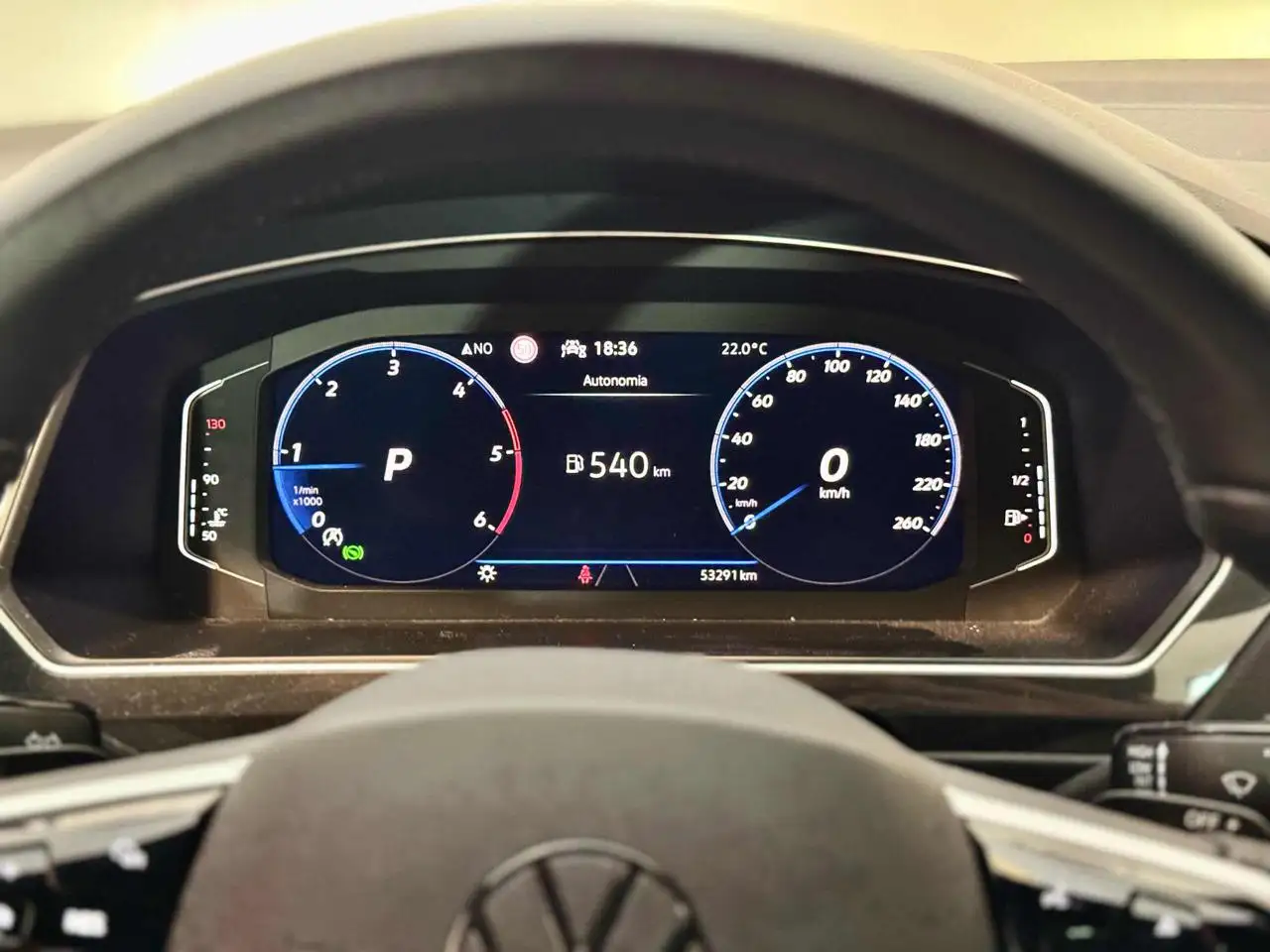 Volkswagen Tiguan 2.0 TDI 150 CV SCR DSG R-Line* TUTTA TAGLIANDATA.. 16