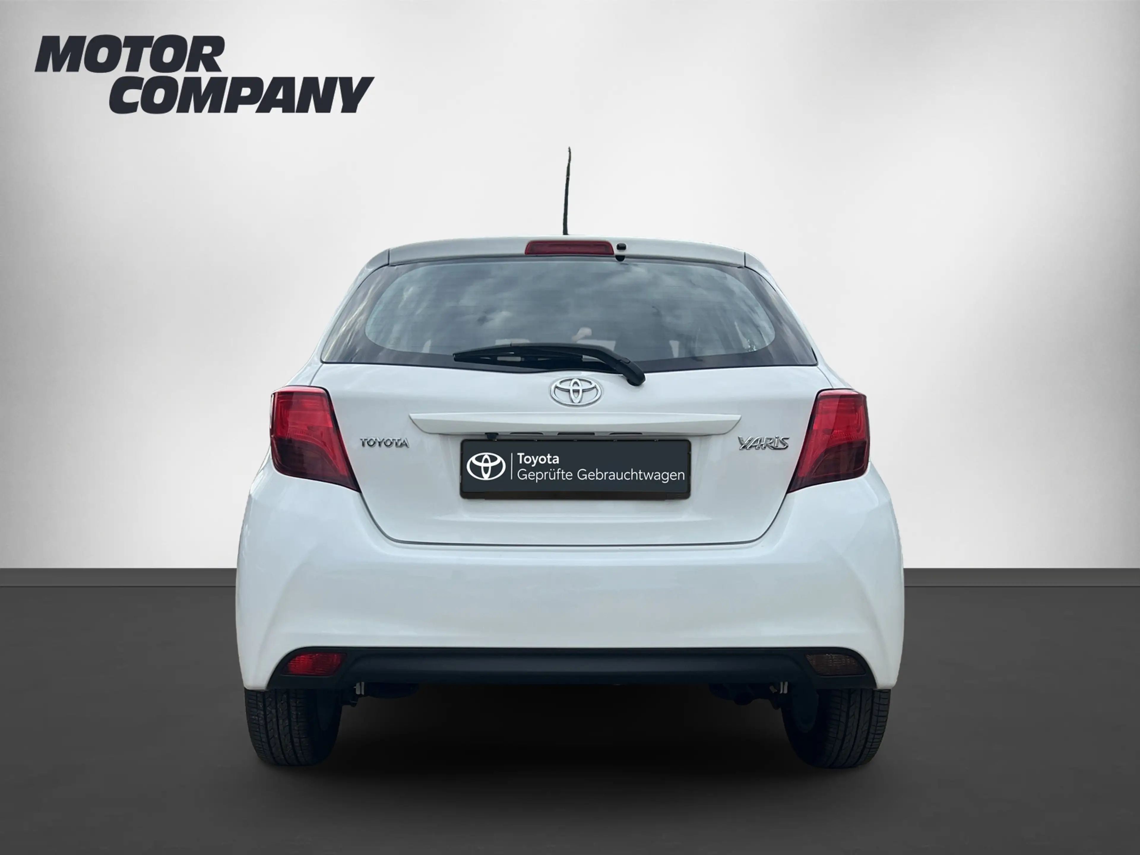 Toyota Yaris 1,3 6-Gang Edition-S Ausstattung — photo 5