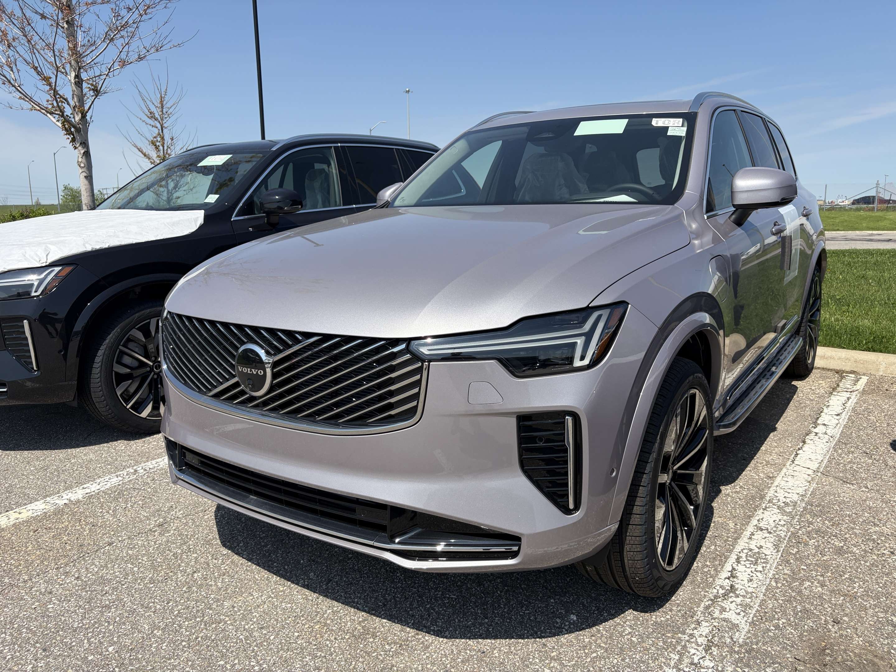 2026 Volvo XC90 T8 AWD Ultra Bright Theme 6-Seater