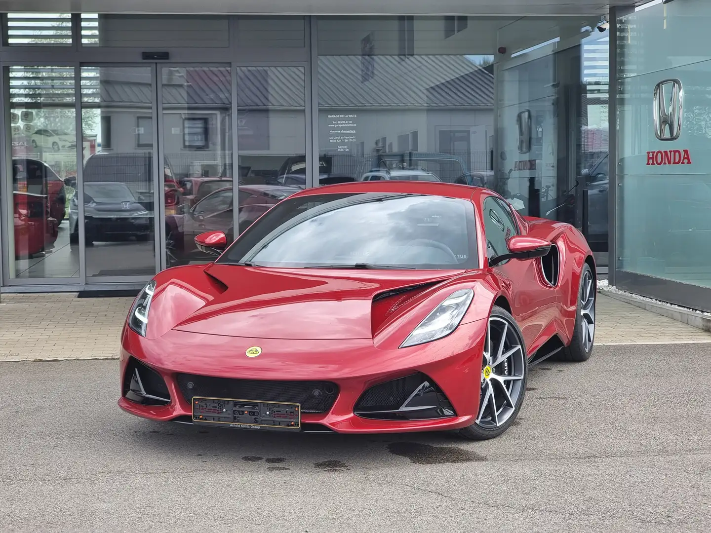 Lotus Emira Emira 3.5 V6 First Edition crvena - 1