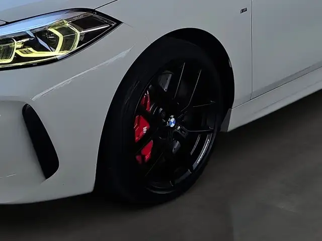 BMW M view 10