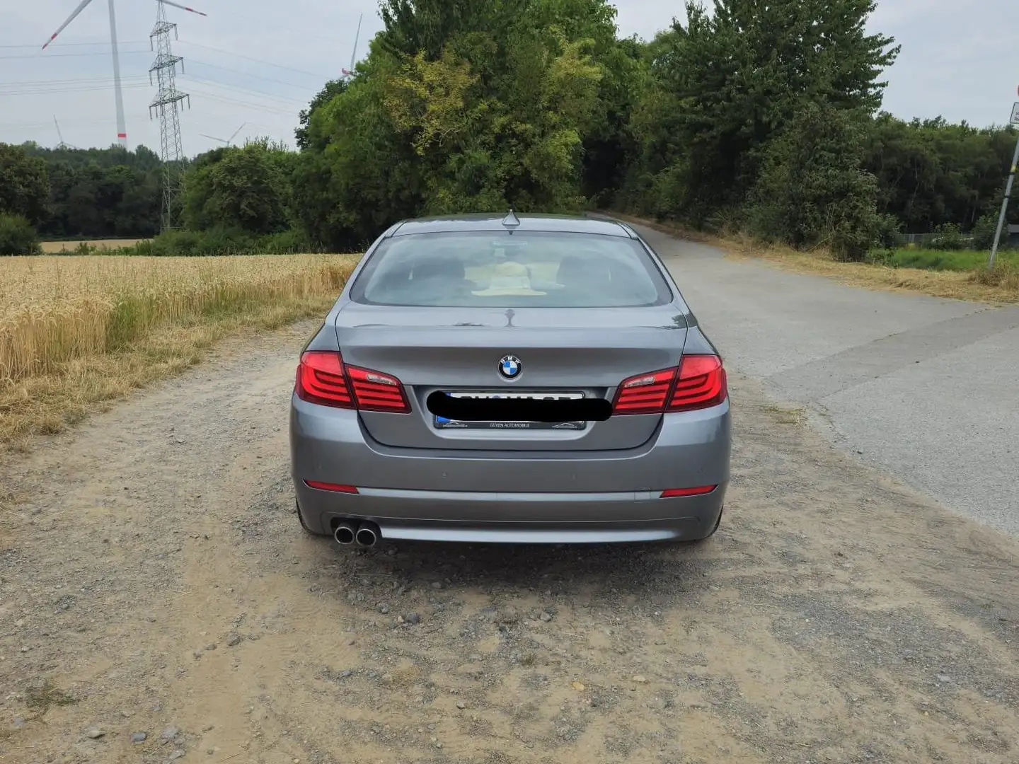 BMW 525 525d Sport-Aut. Grey - 2
