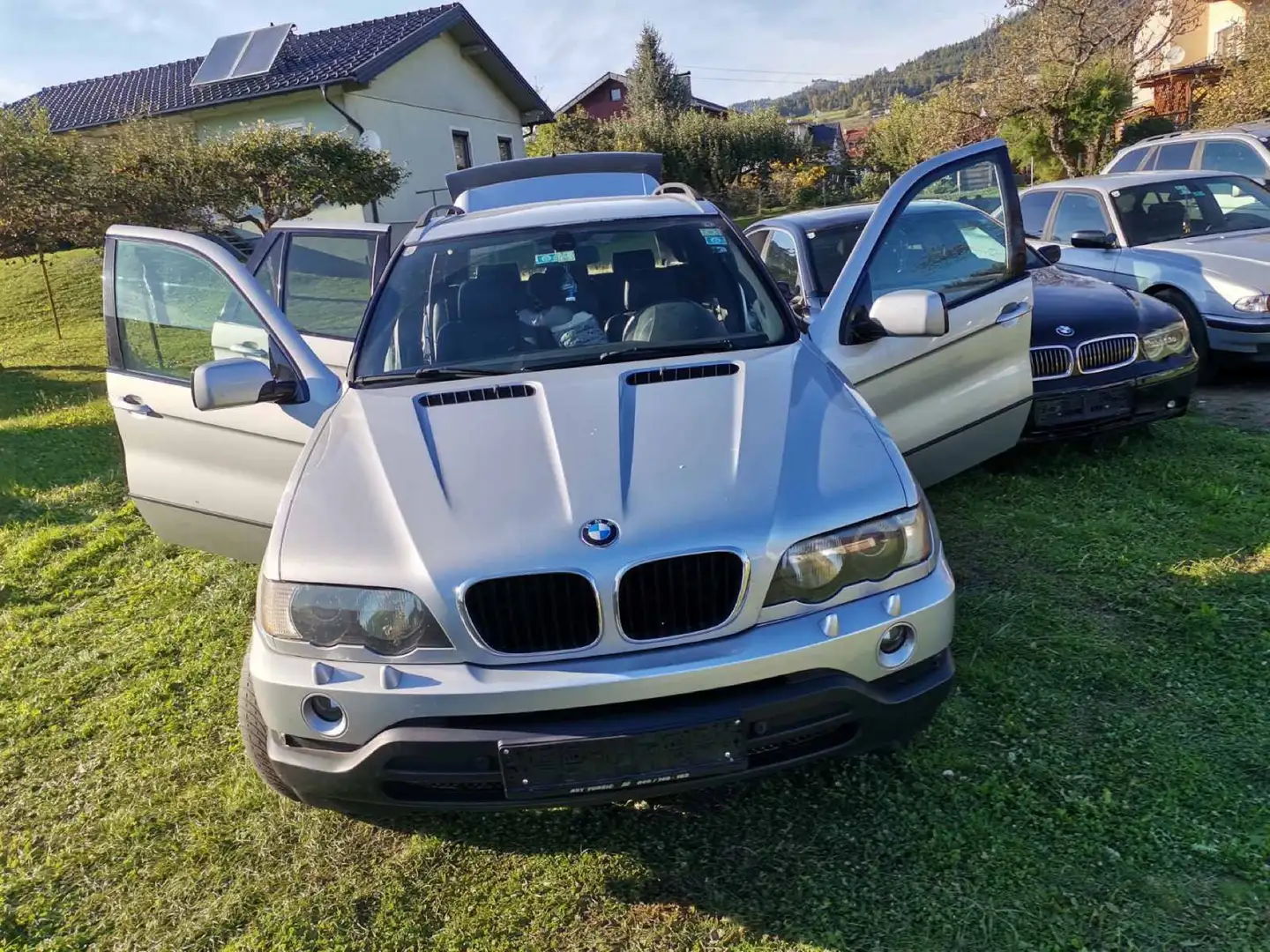 BMW X5 3.0 d Grau - 1