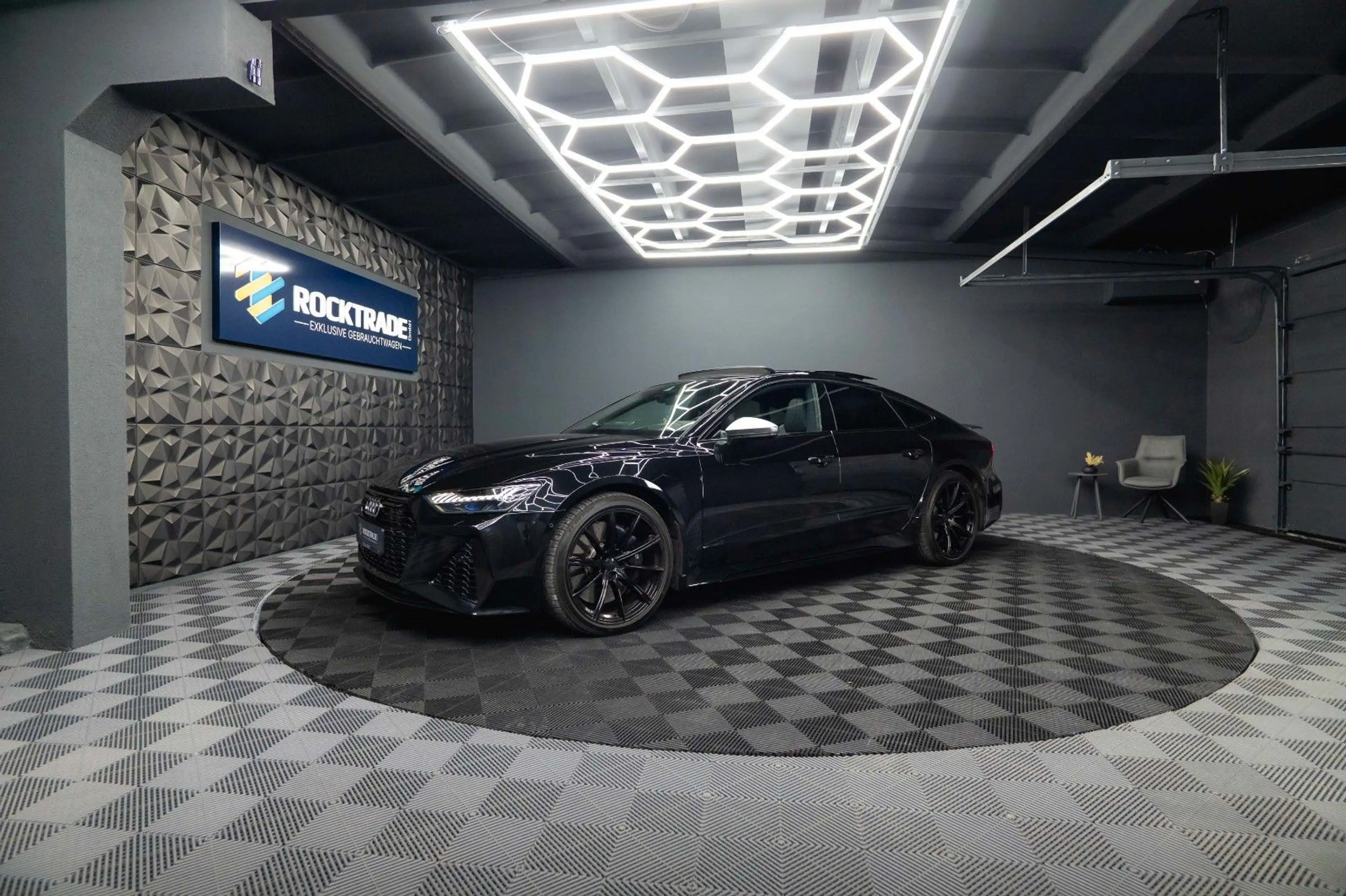 Audi RS7 4.0 TFSI quattro | SKY Lounge | Pano | LASER — photo 12