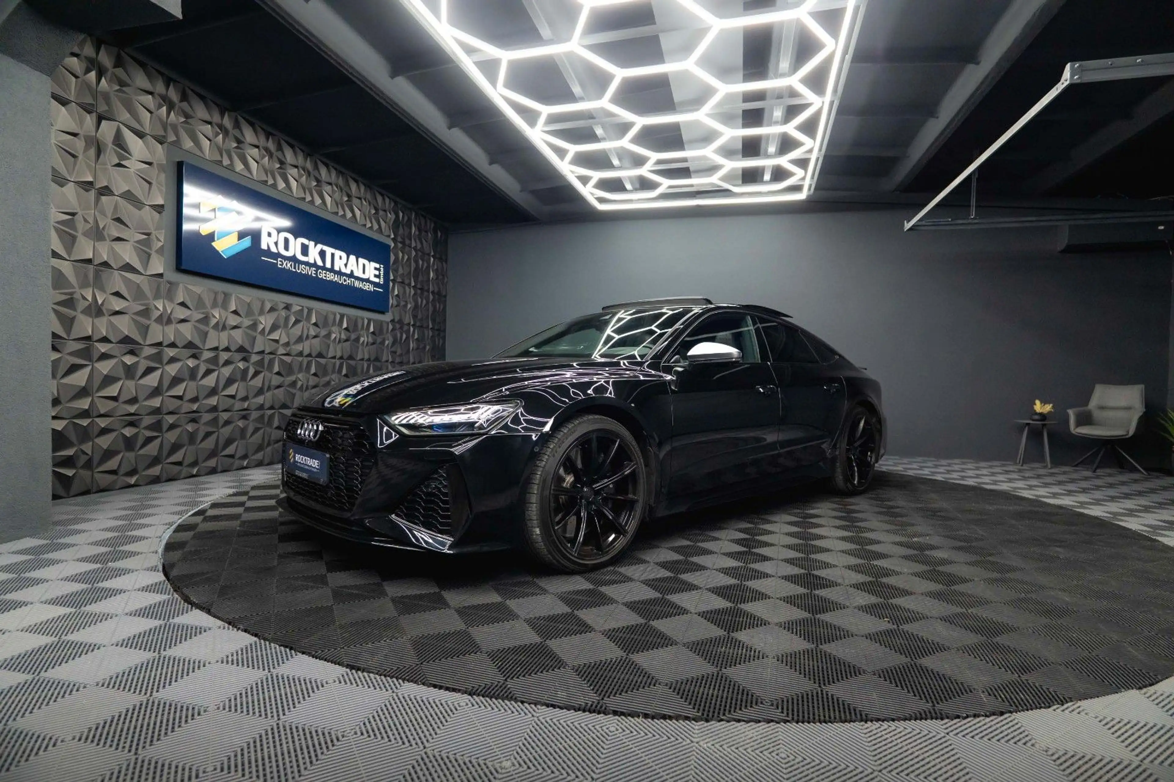 Audi RS7 4.0 TFSI quattro | SKY Lounge | Pano | LASER — photo 11