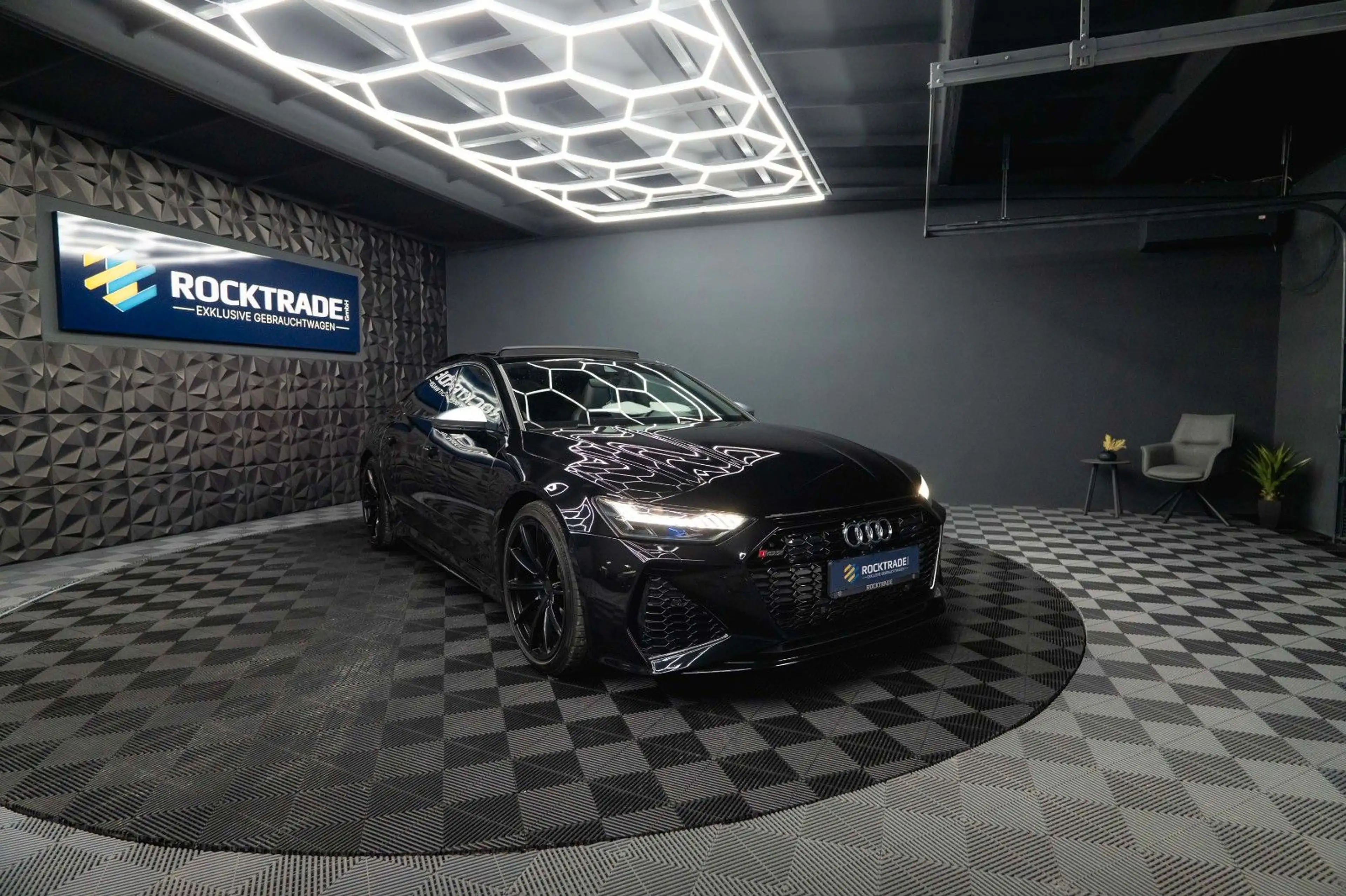 Audi RS7 4.0 TFSI quattro | SKY Lounge | Pano | LASER — photo 14