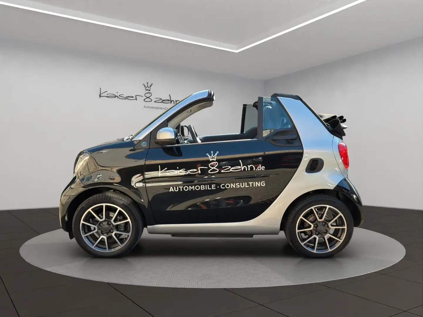 smart forTwo Cabrio EQ Prime *Leder* *Brabusfelgen* Schwarz - 2