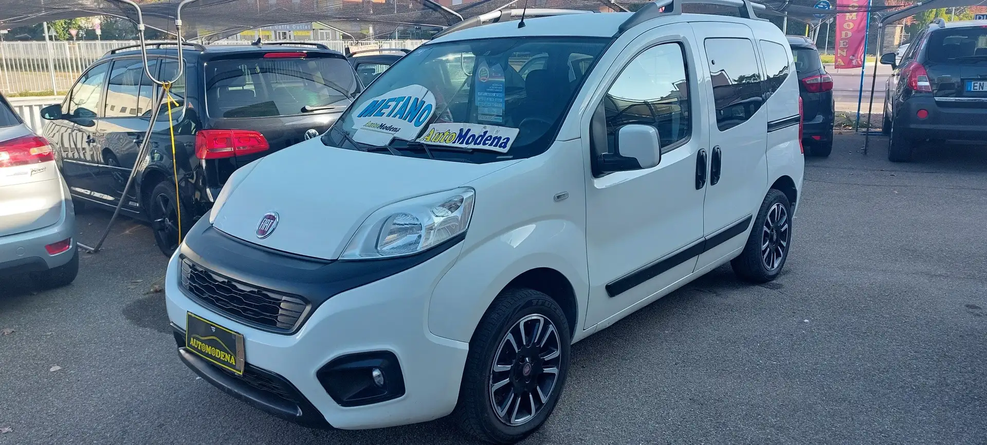 Fiat Qubo Qubo 2017 1.4 8v natural power Lounge 70cv Bianco - 2
