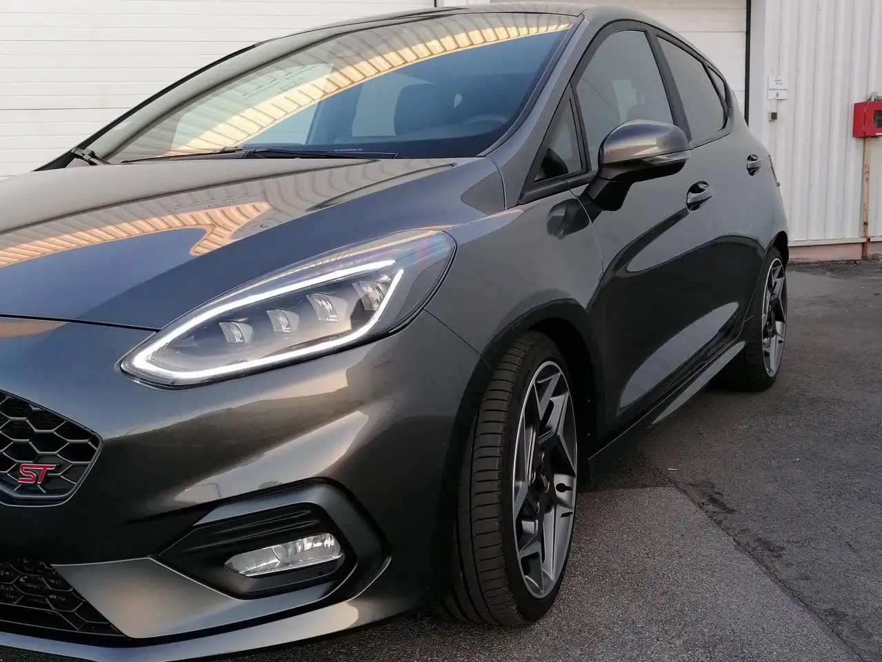 Ford Fiesta ST — photo 2