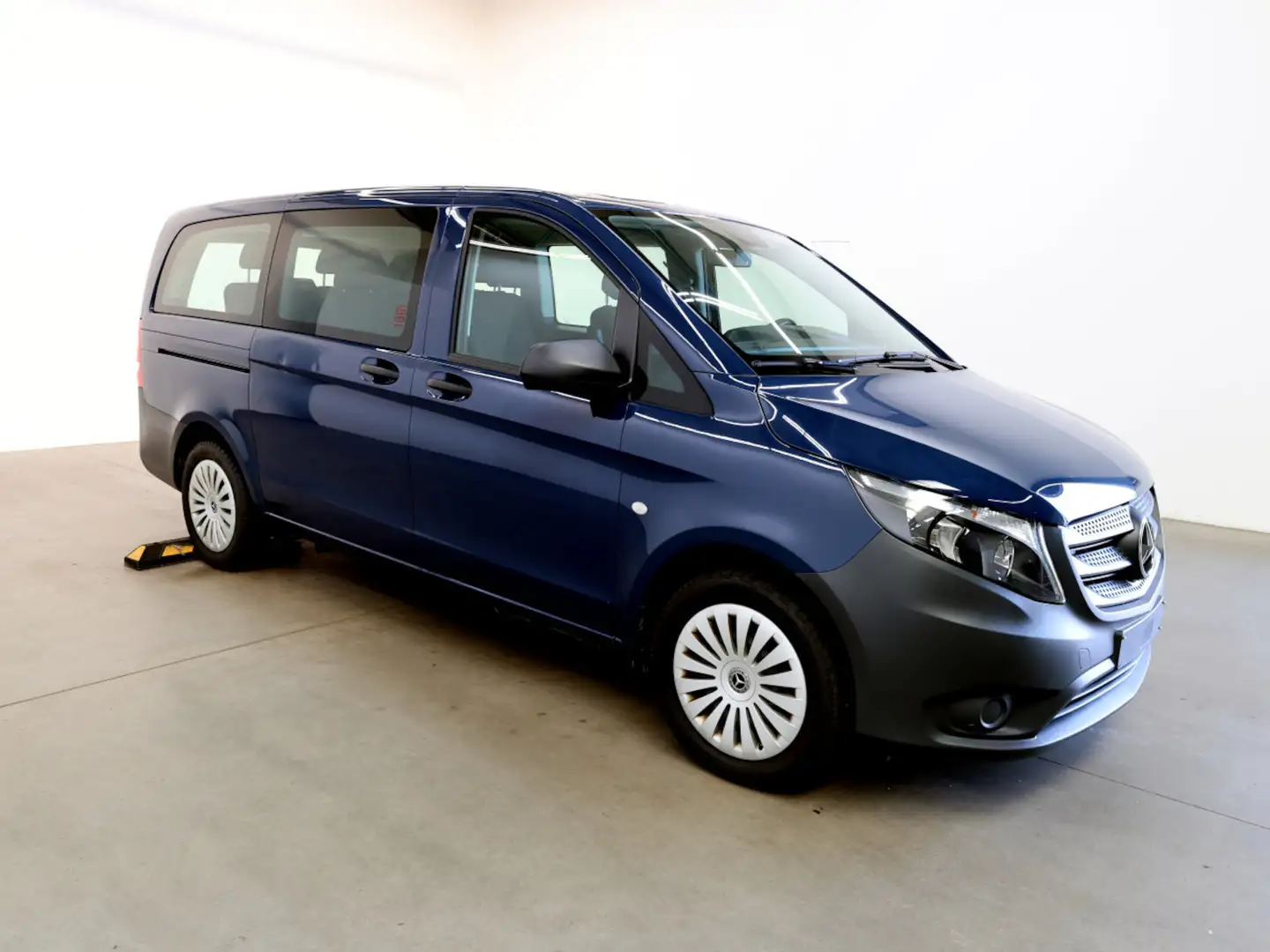 Mercedes-Benz Vito 114 TourerPro,lang,Automatik,8Sitze,Kamera Bleu - 2