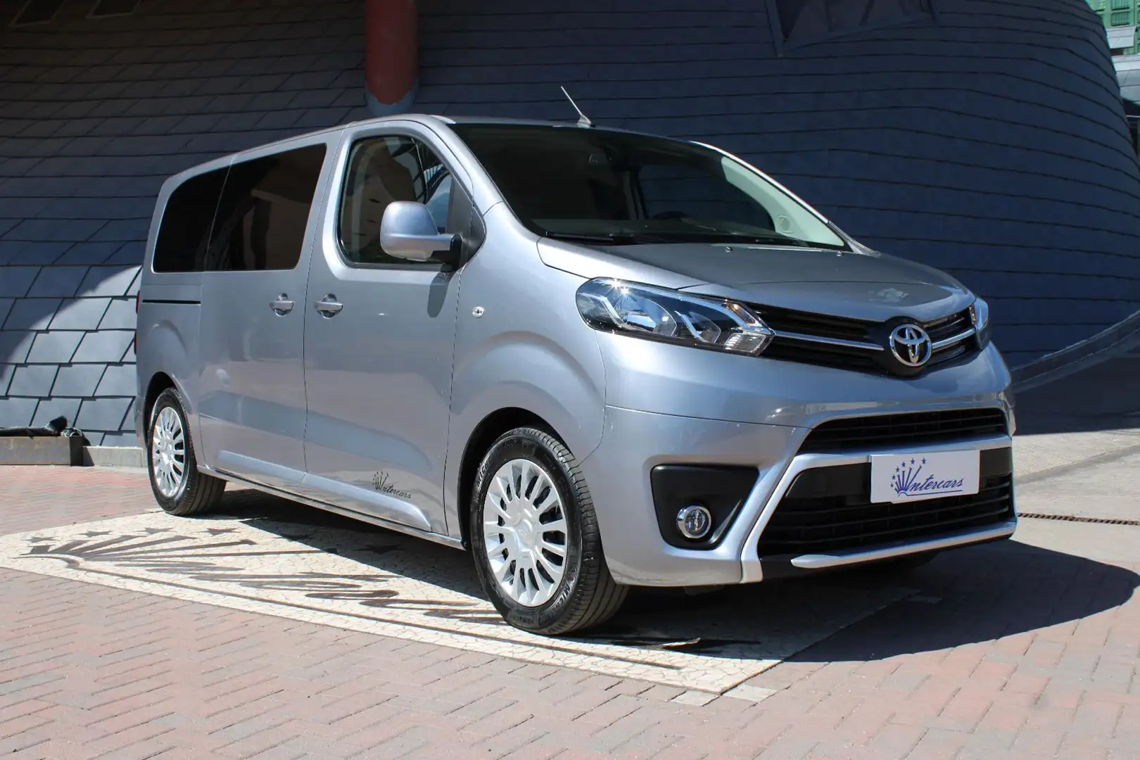 Toyota Proace 2.0D 144CV L1H1 9POSTI Grigio - 2