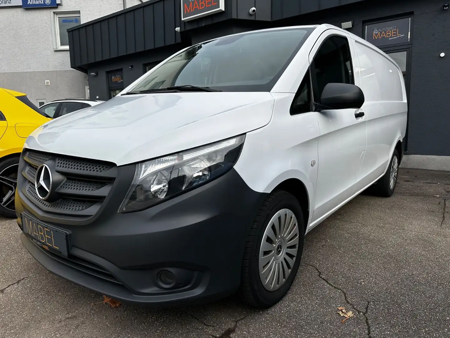 Mercedes-Benz Vito Kasten 119 CDI 2.2 lang RW +NAVI+SHZ+TEMPO+ Weiß - 1