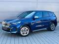 BMW iX1 30 xDrive xLine * PANO *DrivAssPro *HUD *AHK Blauw - thumbnail 5