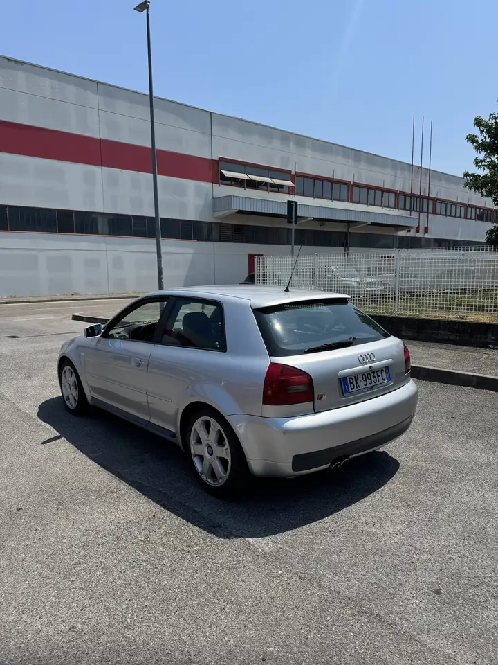 Audi S3 1.8 quattro, foto 3