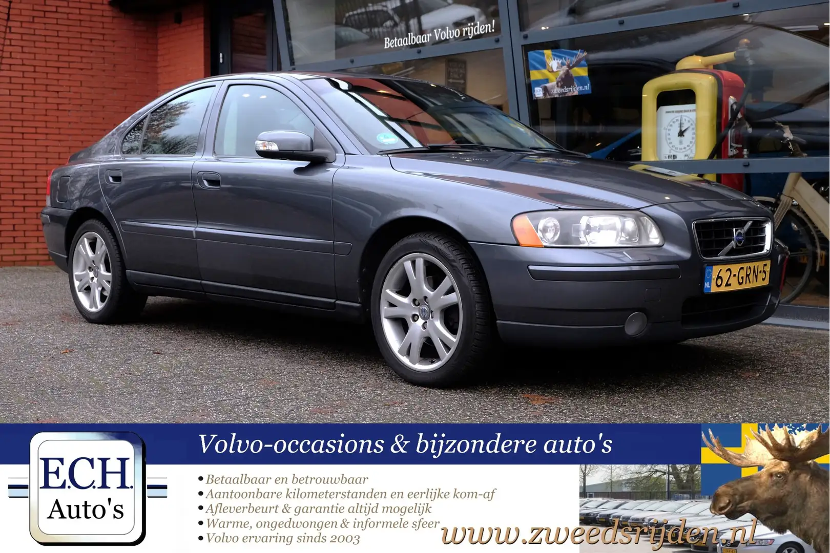 Volvo S60 2.4 140 pk Drivers Edition, Leer, Navi, Xenon, 17 Gris - 1