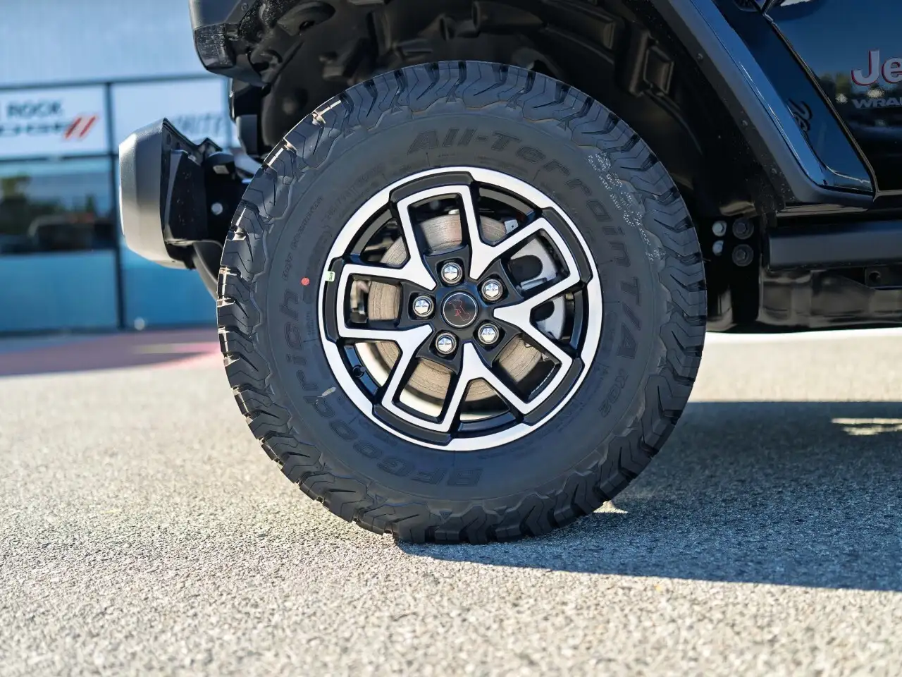 Jeep Wrangler photo Jeep Wrangler