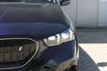 BMW i5 eDrive40 M Sport / Panoramadak / Trekhaak / Adapti Schwarz - thumbnail 32