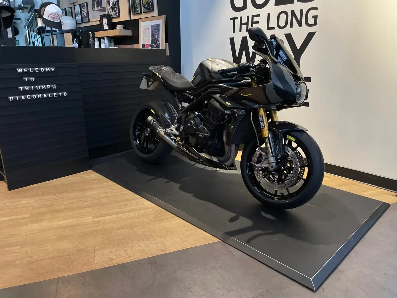 Triumph Speed Triple 1200