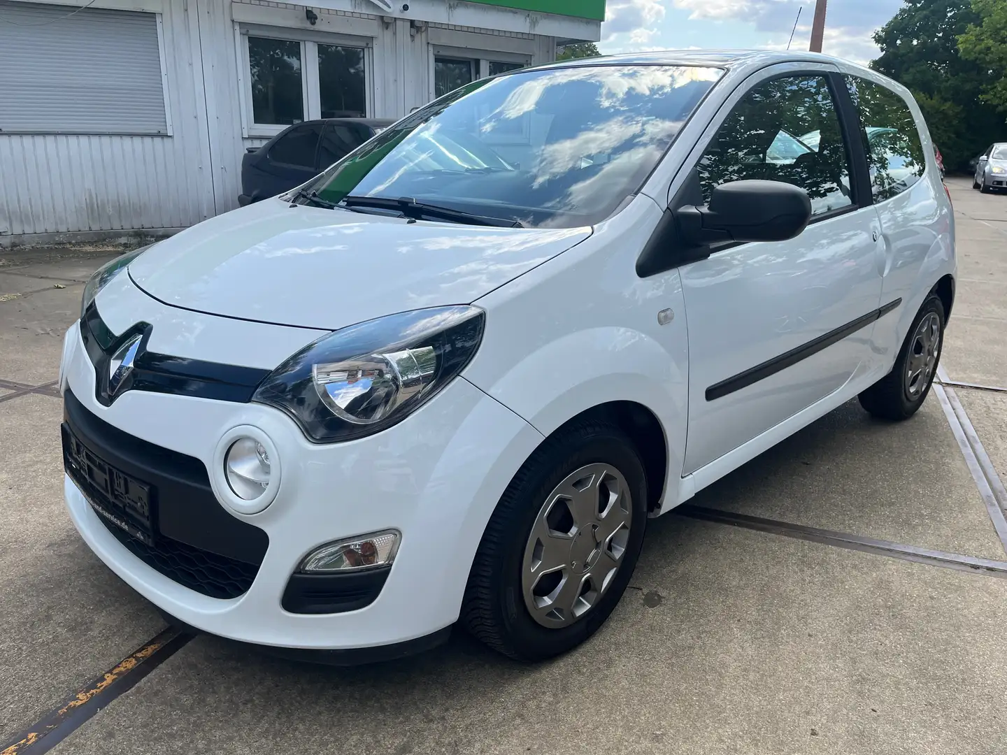 Renault Twingo Expression 1.2 Euro5 Klima *Tüv neu* Weiß - 1
