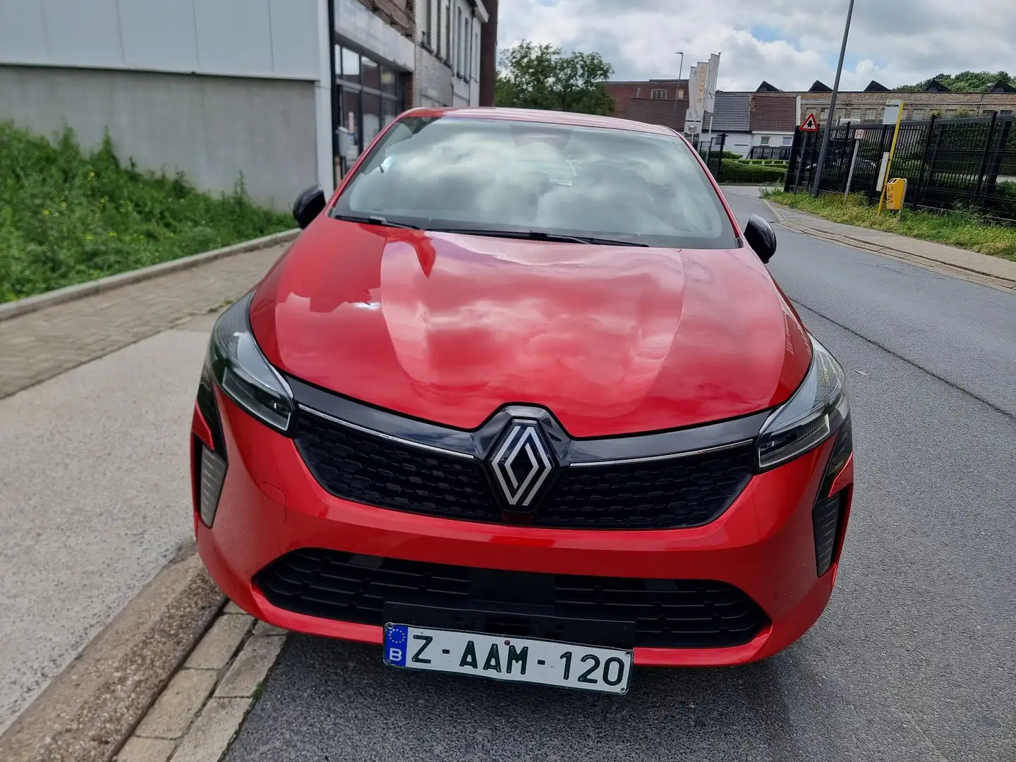 Renault Clio TCe 90 TECHNO Rouge - 1