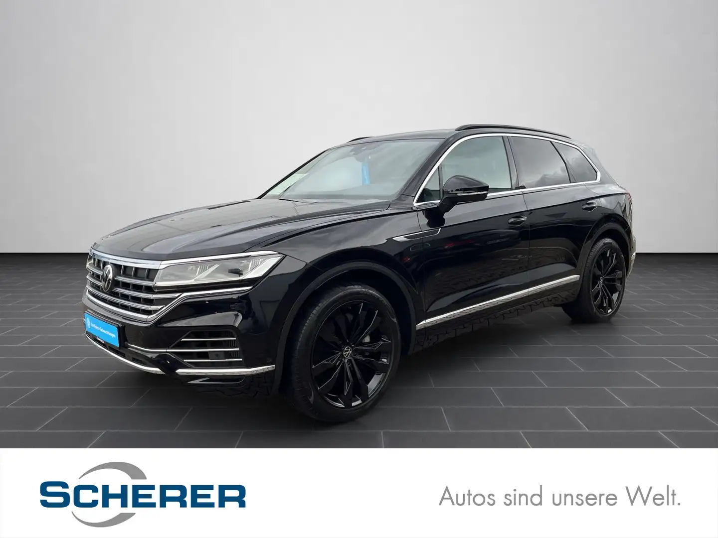 Volkswagen Touareg 3,0 TSI Elegance AHK/RFK/Luftfederung/LE Schwarz - 1