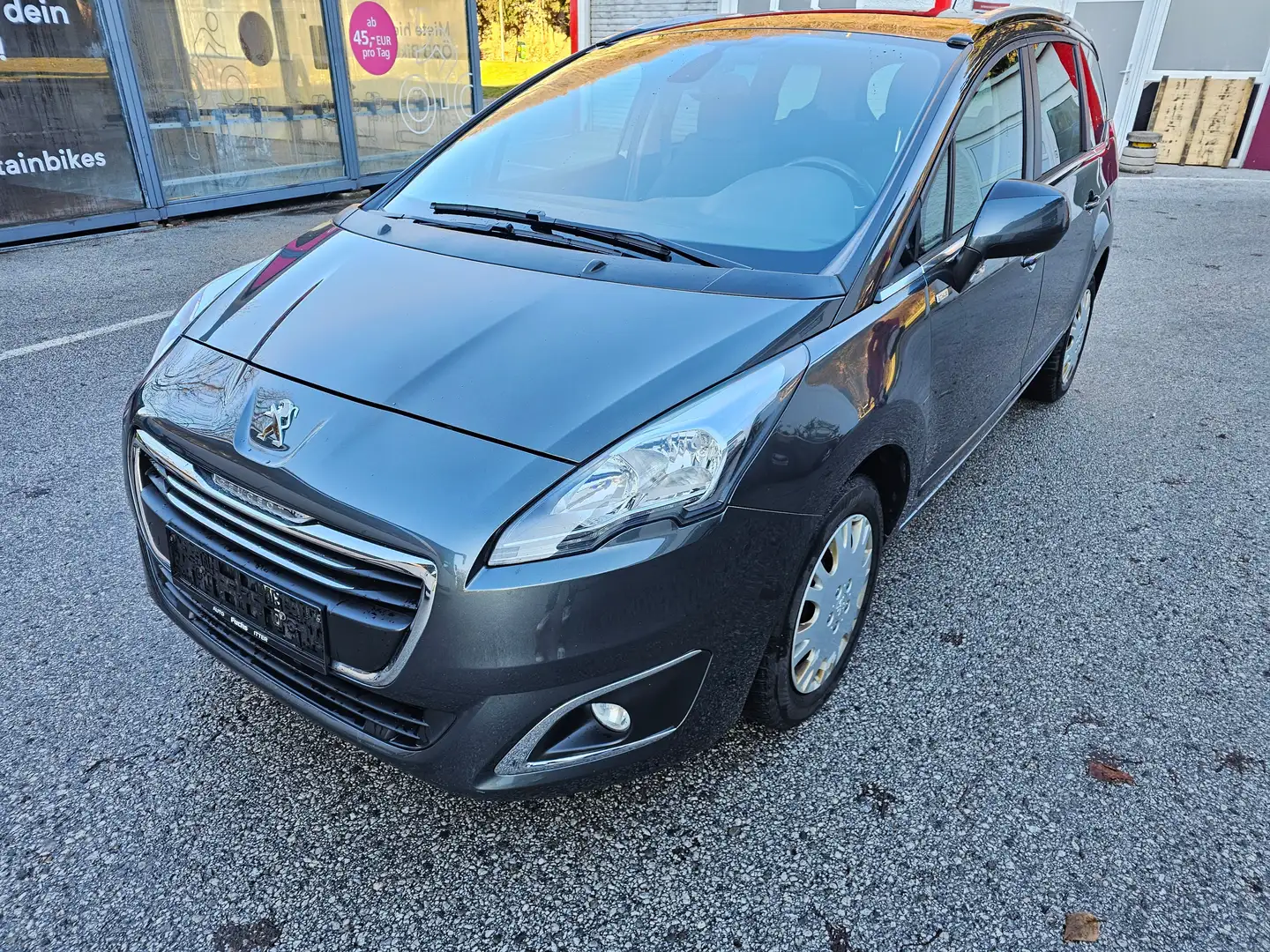 Peugeot 5008 Style (GUTE ZUSTAND)Servicegepflegt Grau - 1