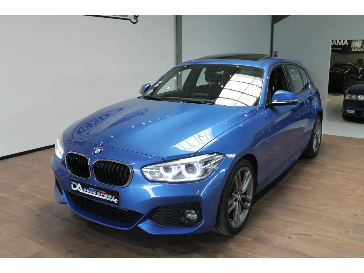 BMW 118 118d  BERLINE F20 LCI M Sport PHASE 2 Bleu - 1