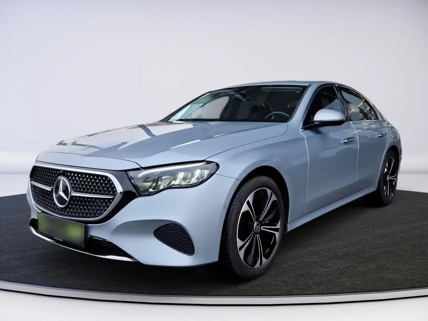 Mercedes-Benz E 300 de DISTRONIC KEYLESS GO LENKRADHEIZUNG Silber - 2