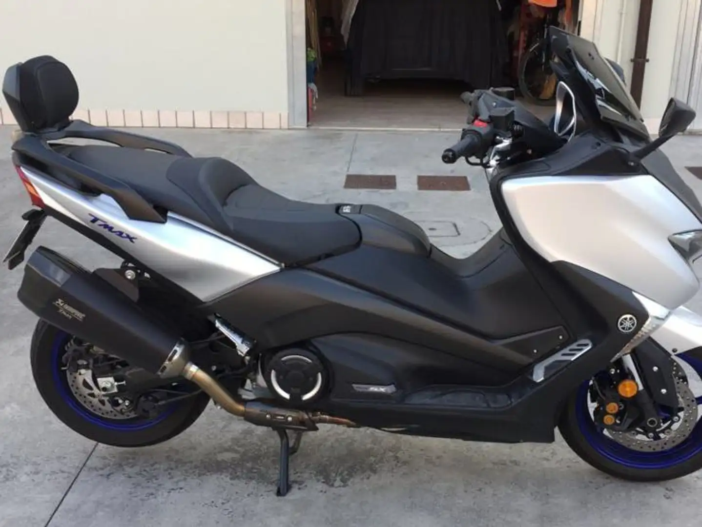 Yamaha TMAX SX Argento - 2