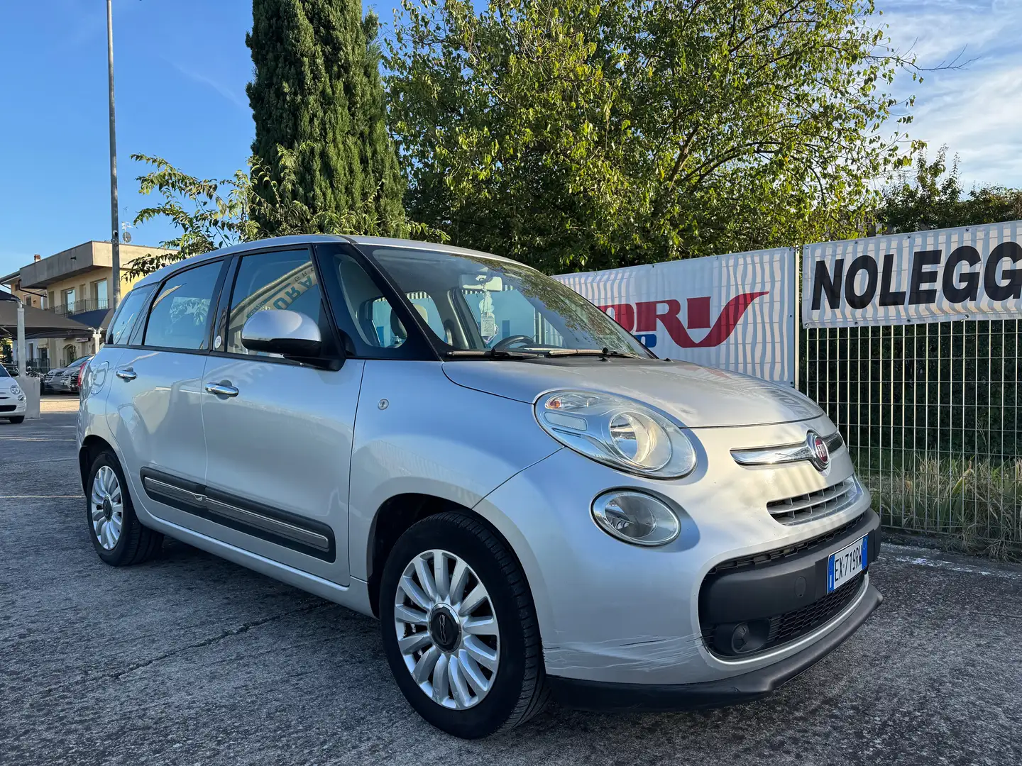 Fiat 500L 500L Living Living 1.6 mjt Lounge 105cv Blanc - 1