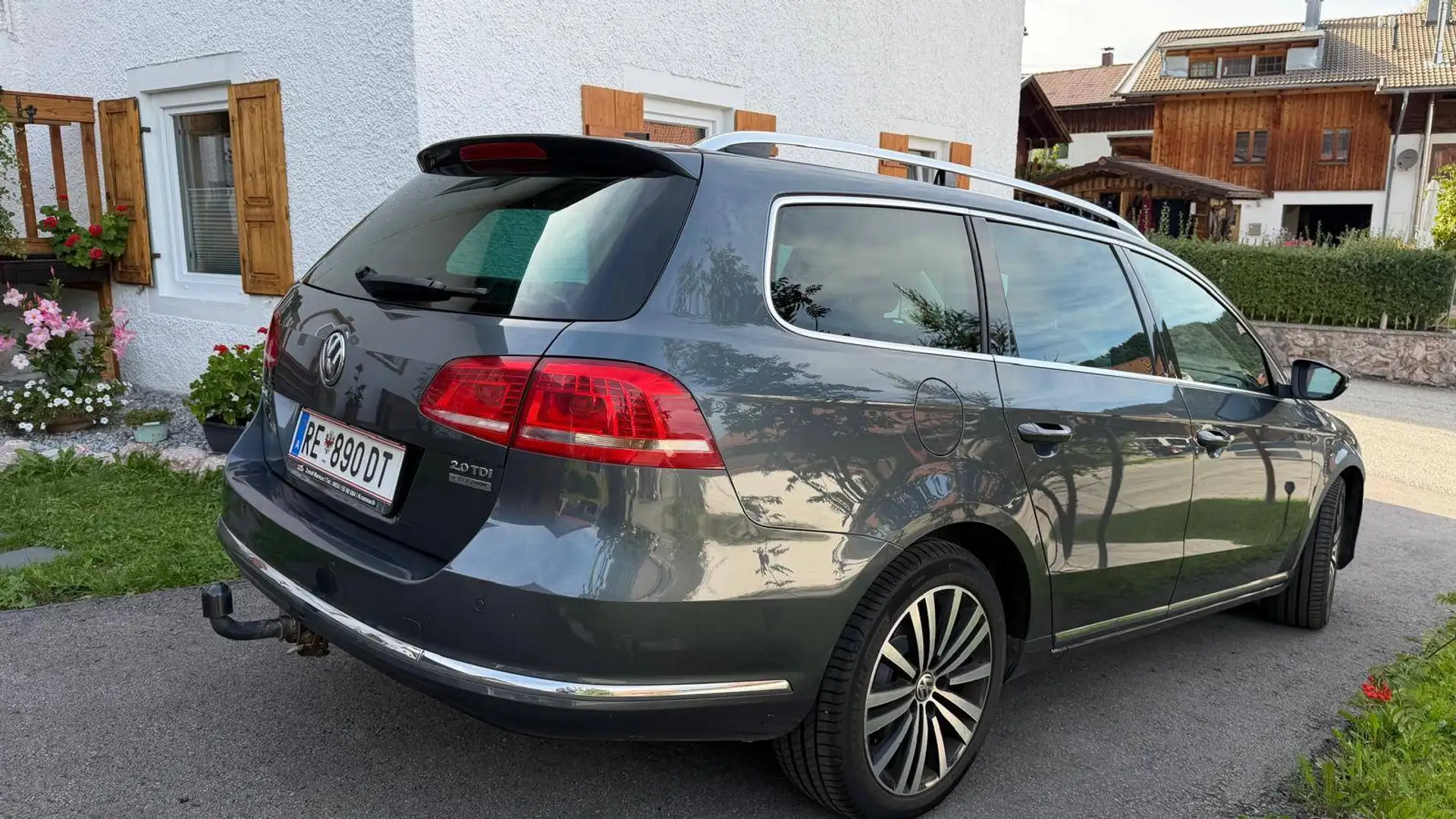 Volkswagen Passat Variant Passat Variant Sky Blue 2,0 TDI DPF Sky Blue Grau - 2