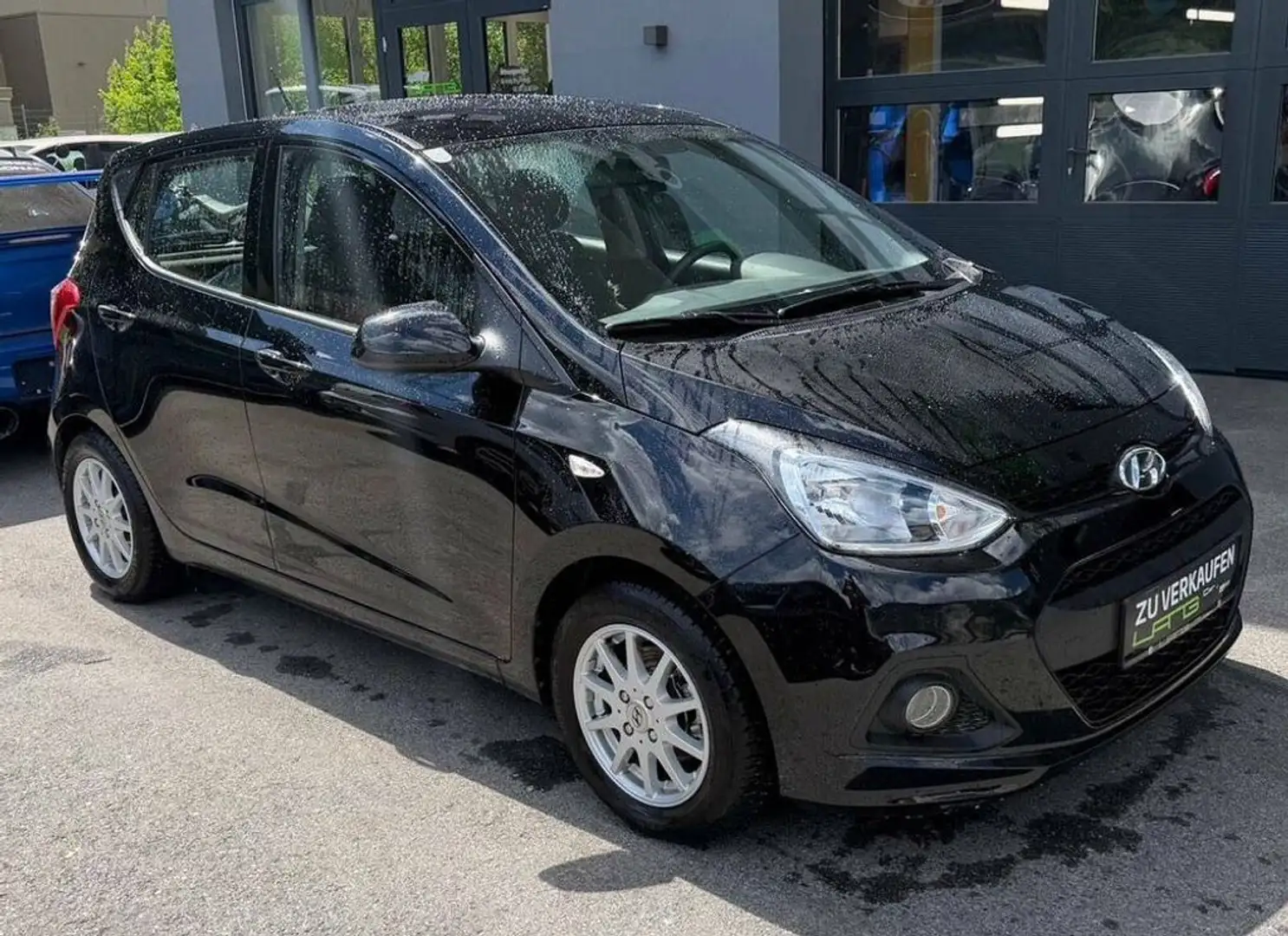 Hyundai i10 1,2 Comfort Schwarz - 1