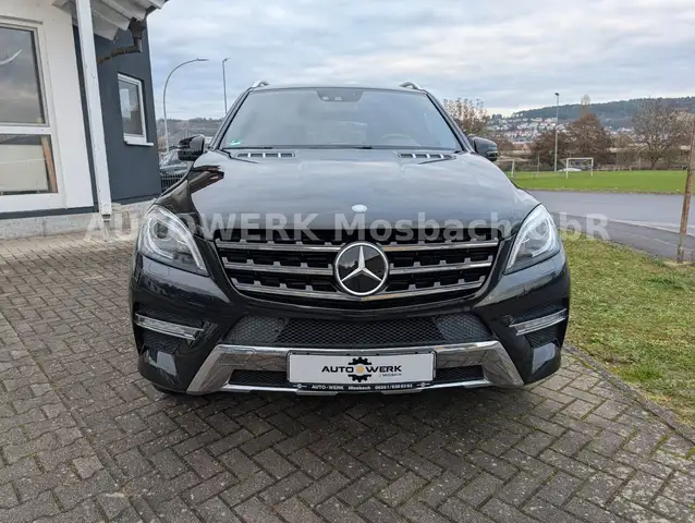 Mercedes-Benz ML 350 /AMG-Paket/Keyless-Go/Standheizung