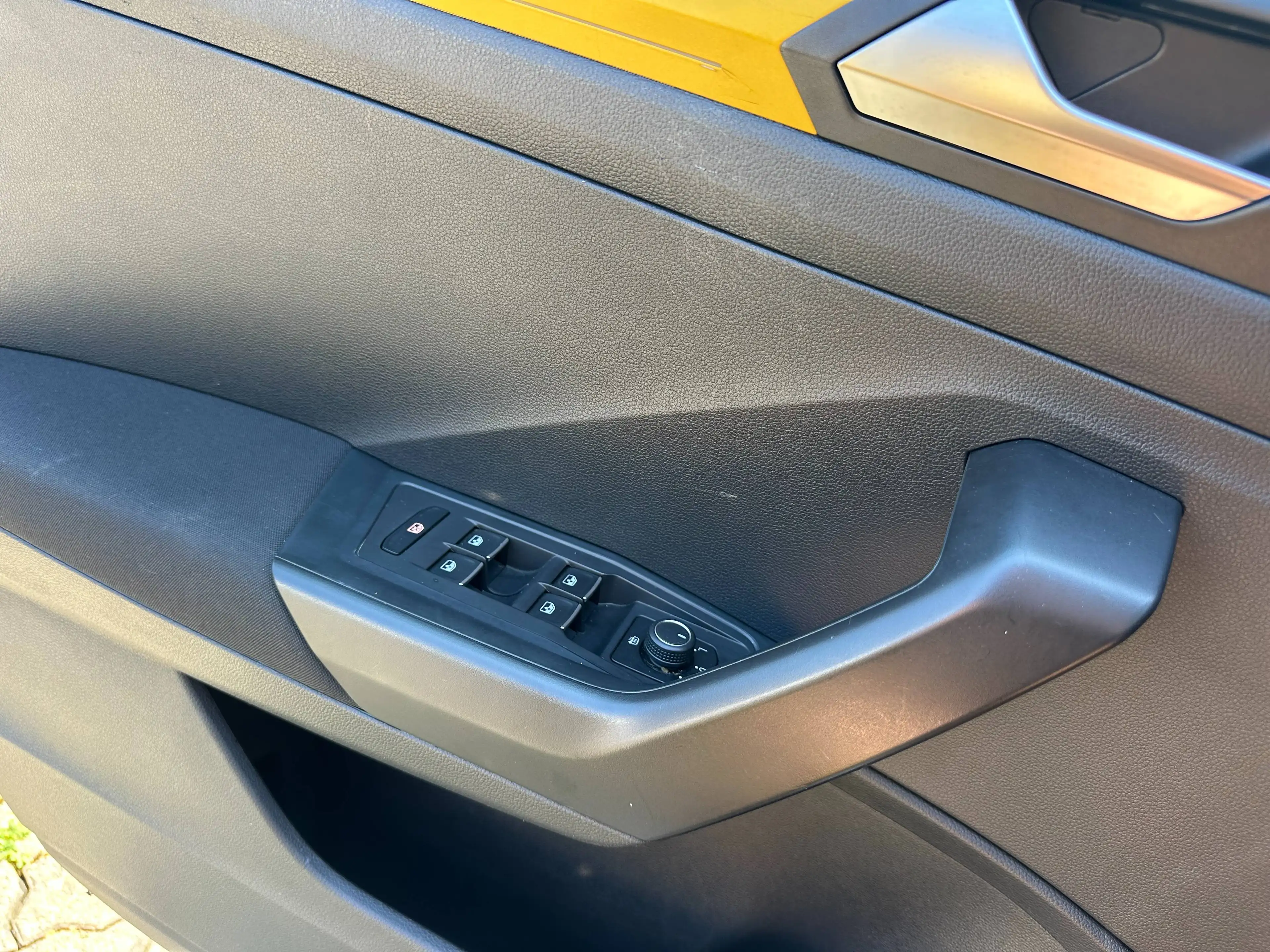 Volkswagen T-Roc 2.0 TDI Aut.4Motion Allrad Style+NAVI+PANORAMADACH+ACC+LED+KLIMATRONIK+PDC+SHZ+TEMPOMAT — photo 5