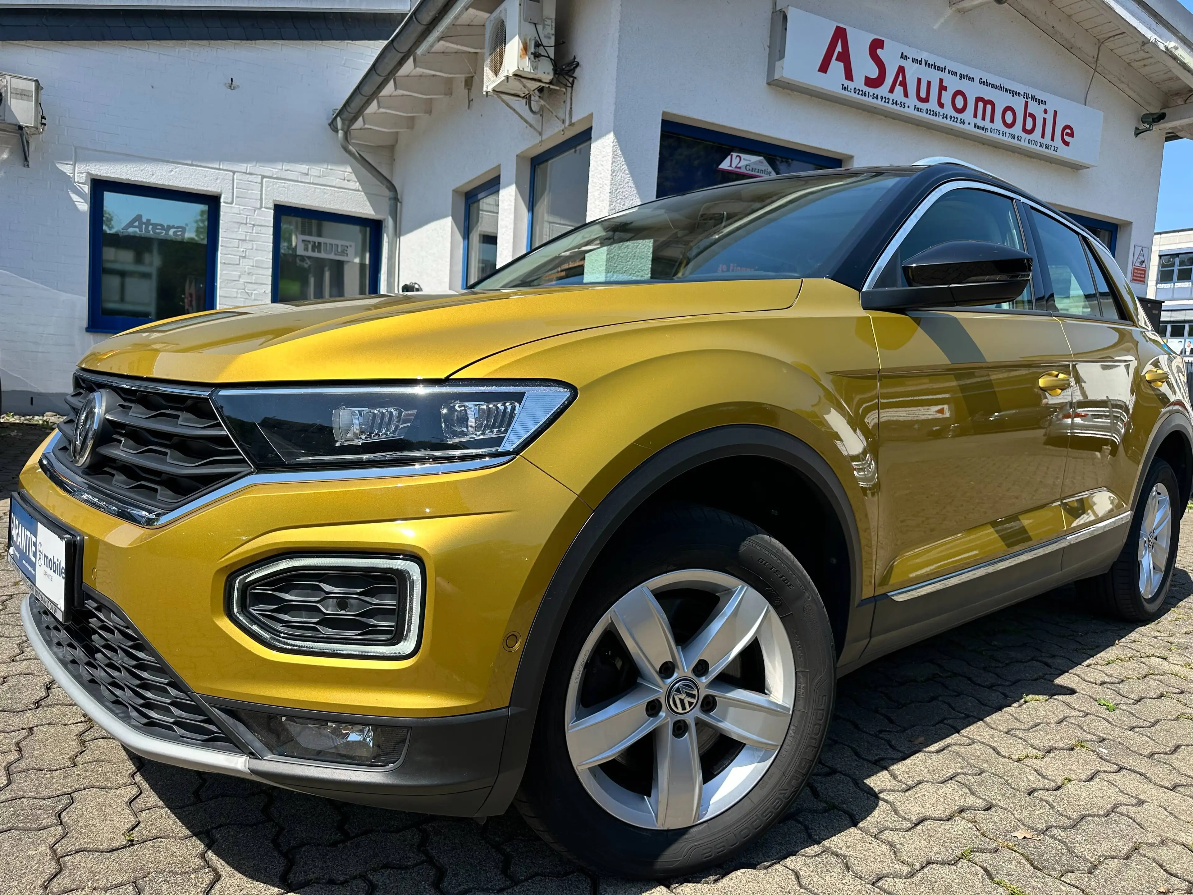 Volkswagen T-Roc 2.0 TDI Aut.4Motion Allrad Style+NAVI+PANORAMADACH+ACC+LED+KLIMATRONIK+PDC+SHZ+TEMPOMAT