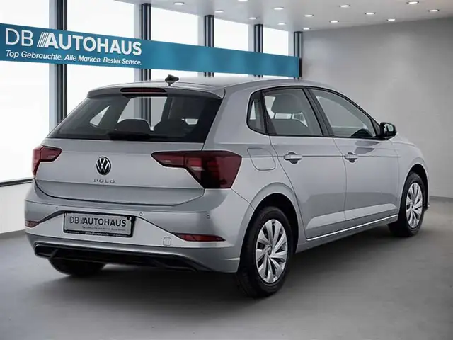 Volkswagen Polo view 4
