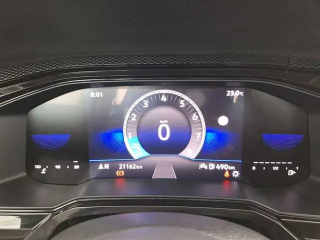 Volkswagen Polo view 10