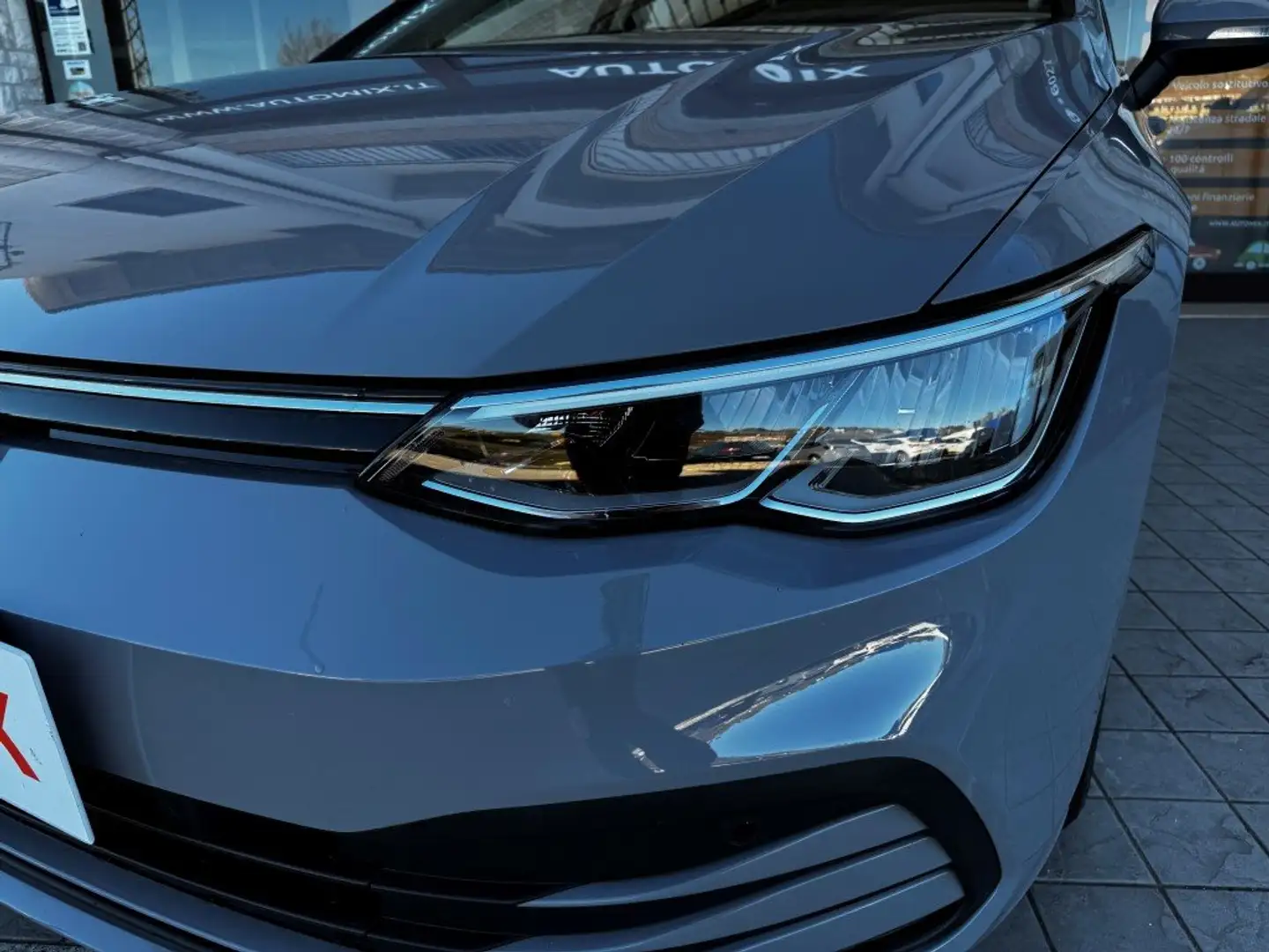 Volkswagen Golf 1.0 etsi evo Life 110cv dsg Grau - 2