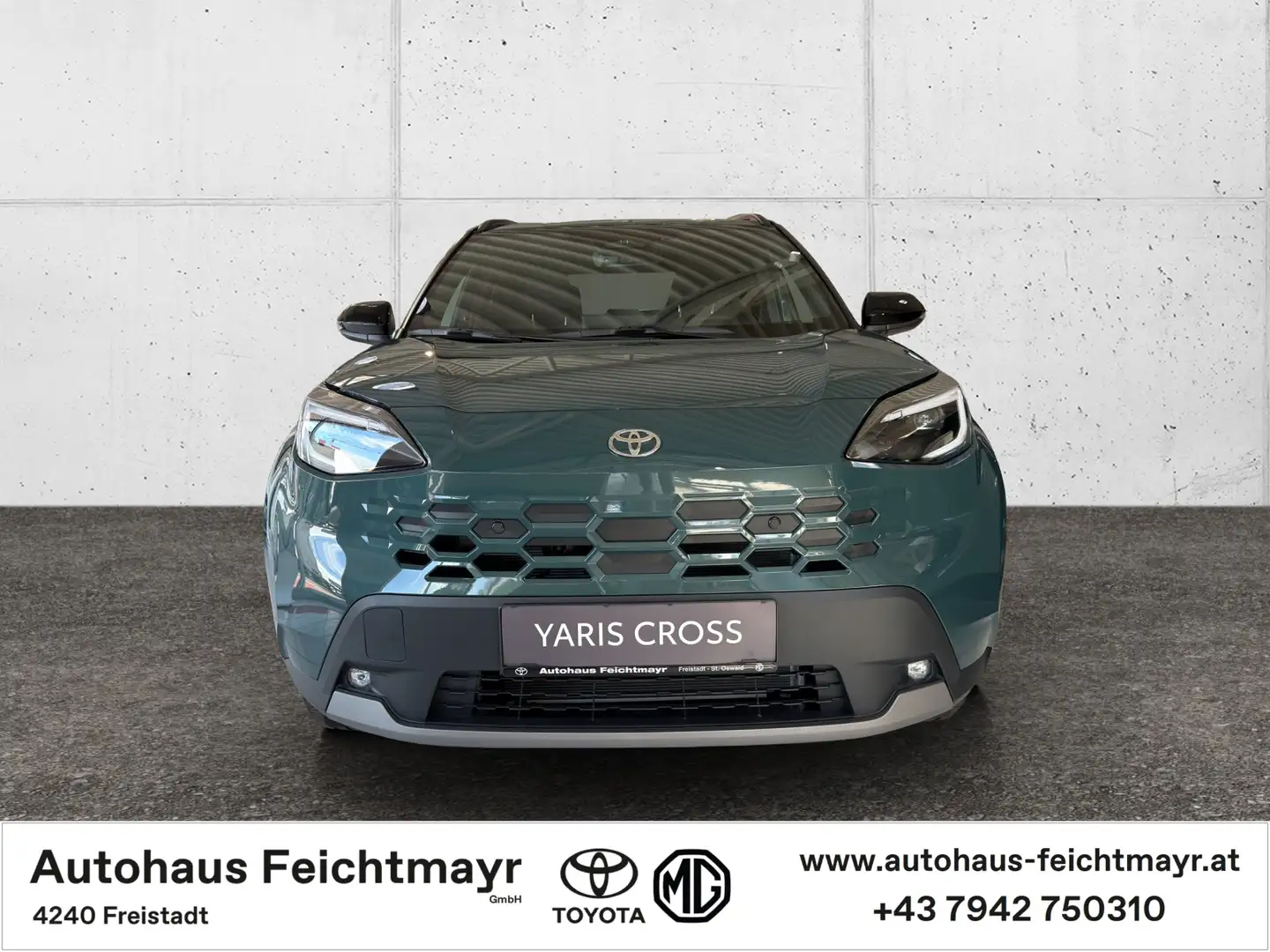 Toyota Yaris Cross HYBRID 2WD Teamplayer Technik Paket 5t. Grün - 2