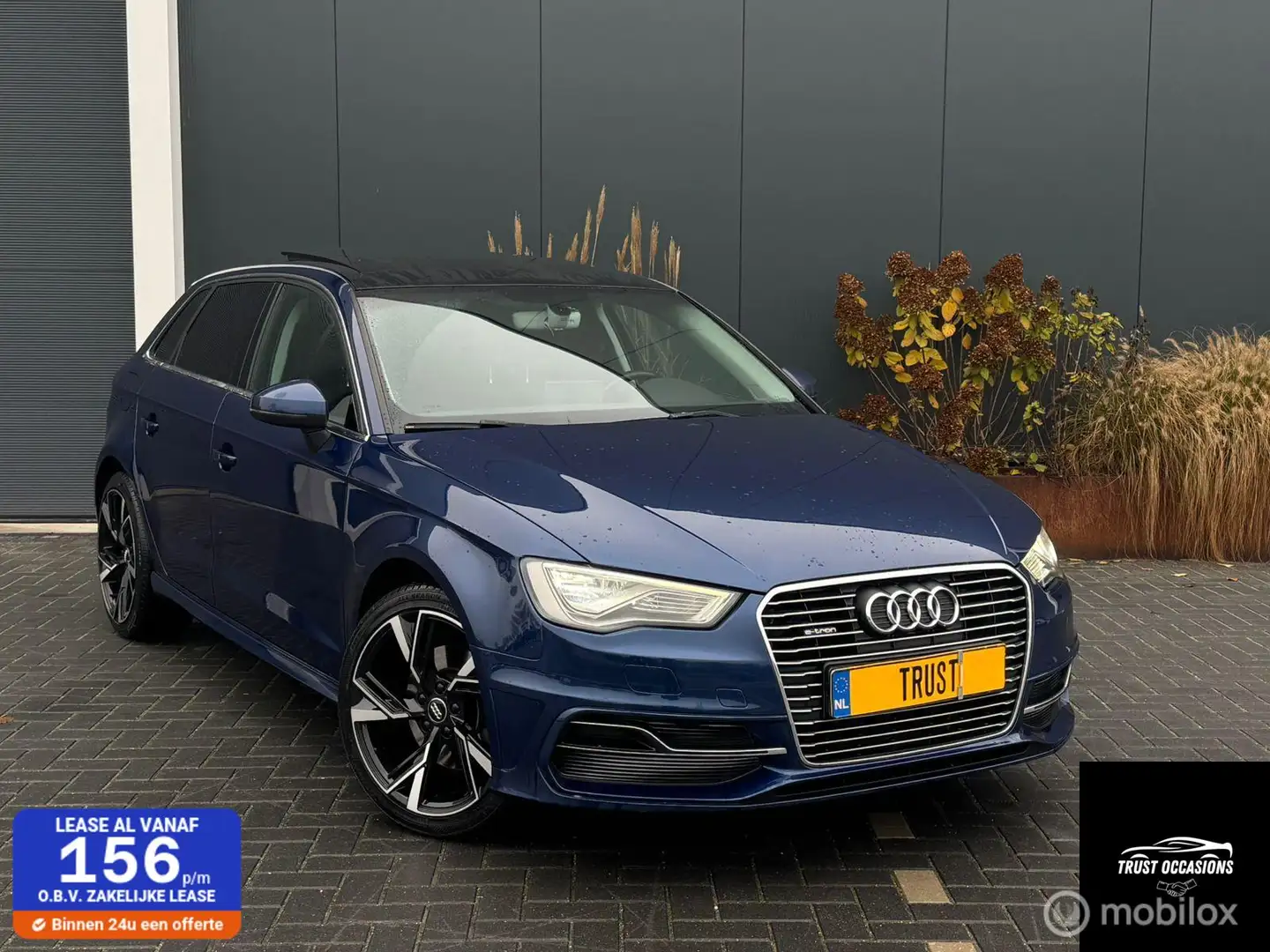 Audi A3 Sportback 1.4 e-tron Pano keyless camera S-LINE Blauw - 1