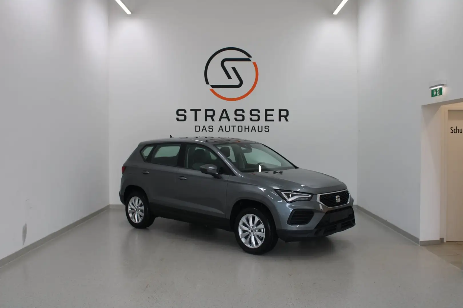 SEAT Ateca Reference Edition 1.0 TSI Grau - 1