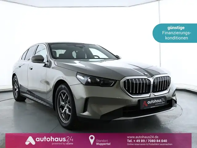 BMW 520 i HarmanKardon|LED|Pano