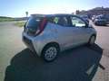 Toyota Aygo Aygo 1,0 VVT-i x-play x-play Silber - thumbnail 3
