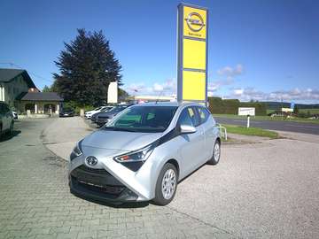 Aygo 1,0 VVT-i x-play x-play
