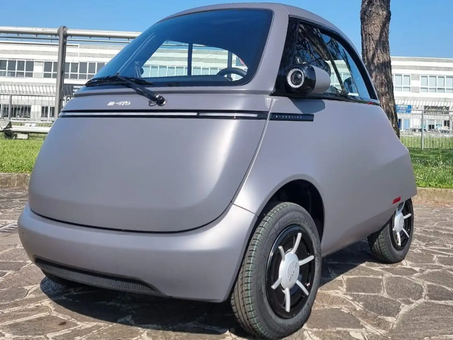 Micro Microlino Competizione Gri - 1